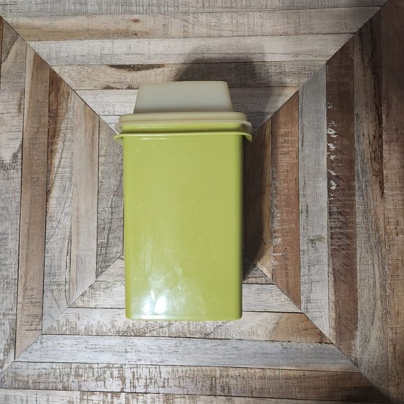 Tupperware Small Pick-A-Deli Pickle Keeper Olice Green Lid Insert 3 pc - Picture 2 of 6